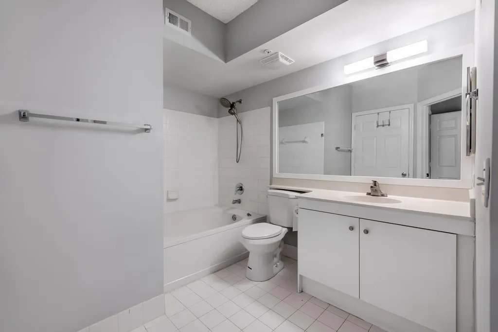 1106 Tuscany Way Boynton Beach FL 33435