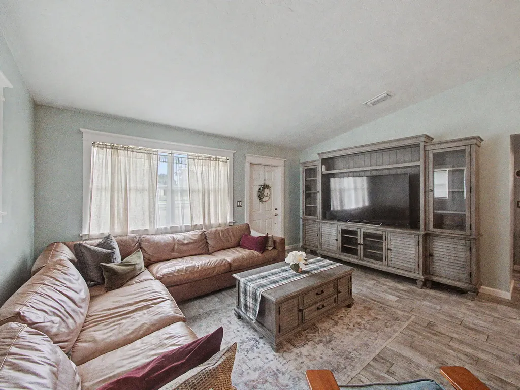 13836 42nd Road N West Palm Beach FL 33411
