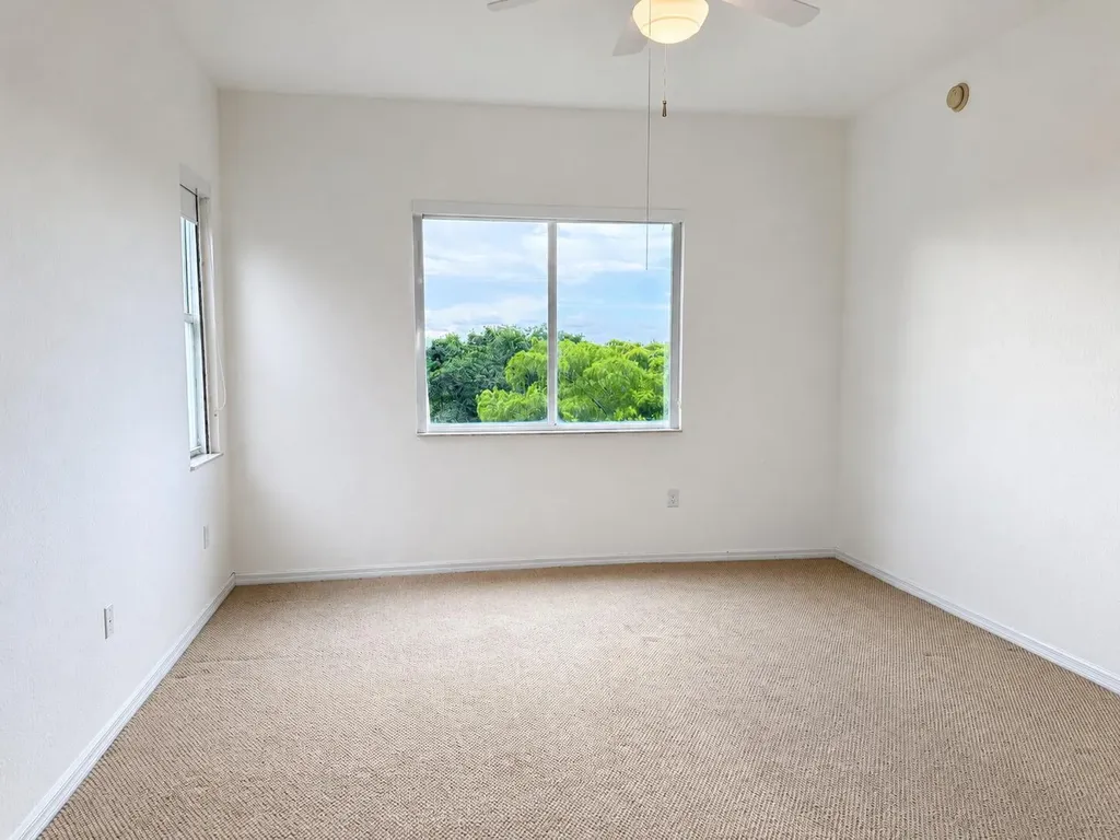3600 Oaks Clubhouse Drive Pompano Beach FL 33069