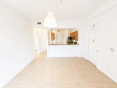 3600 Oaks Clubhouse Drive Pompano Beach FL 33069