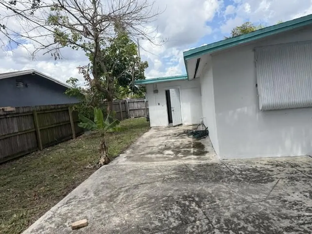 9308 N Military Trail West Palm Beach FL 33410