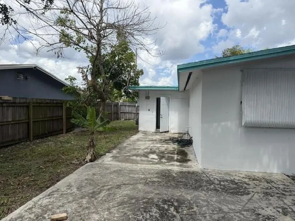 9308 N Military Trail West Palm Beach FL 33410