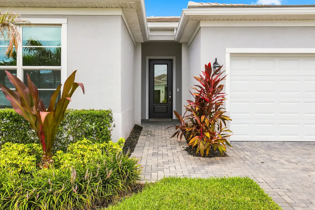 11724 SW Aquila Way Port St Lucie FL 34987
