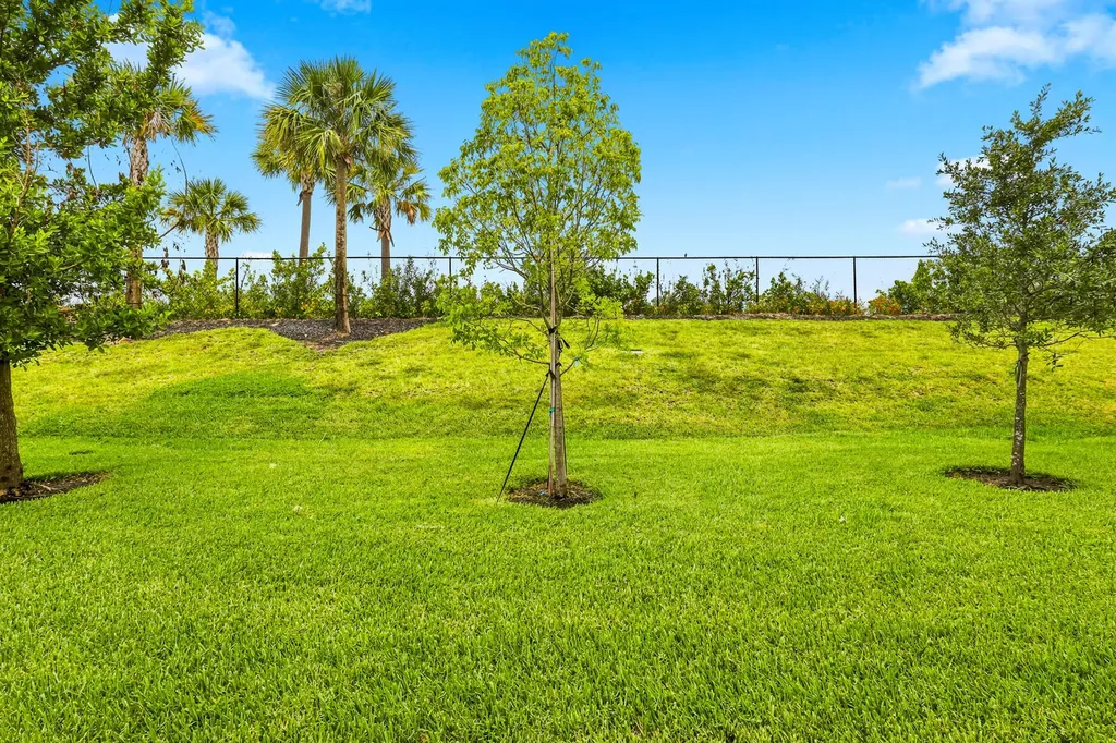11724 SW Aquila Way Port St Lucie FL 34987