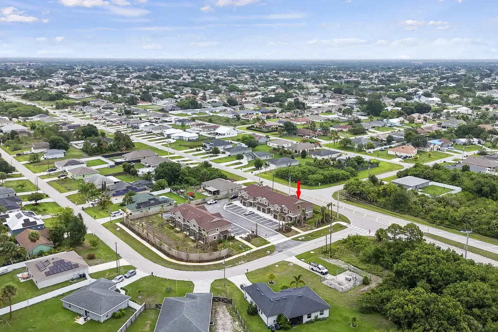4498 SW Port Saint Lucie Boulevard Port St Lucie FL 34953