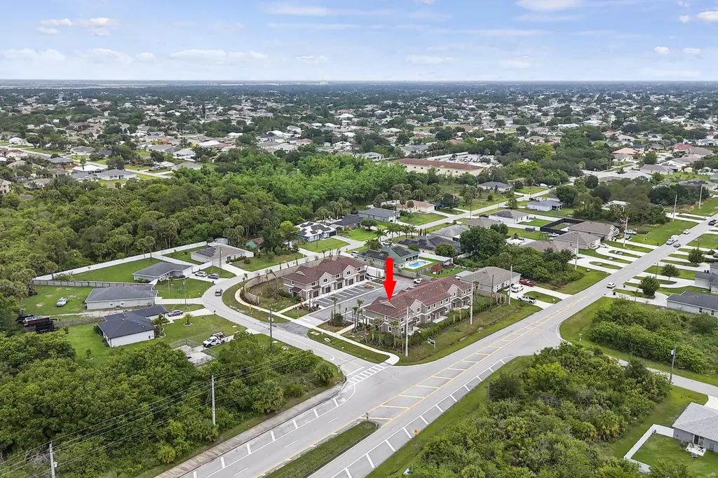 4498 SW Port Saint Lucie Boulevard Port St Lucie FL 34953