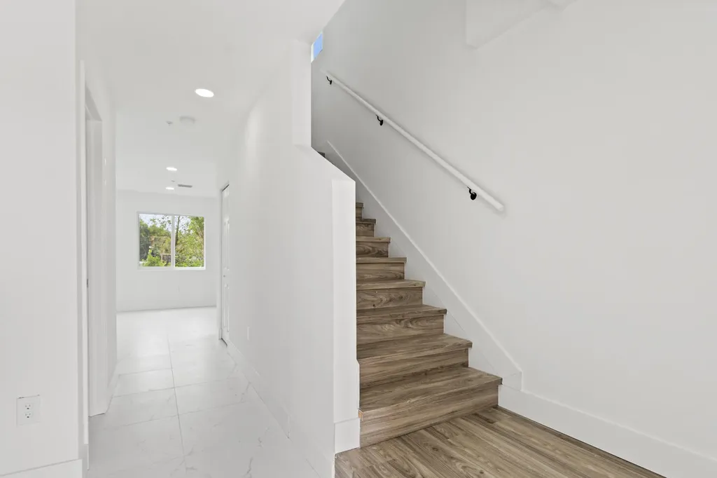 4498 SW Port Saint Lucie Boulevard Port St Lucie FL 34953