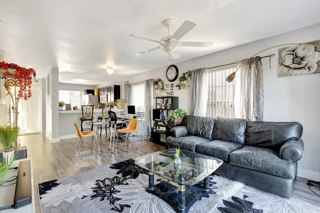 87 Pheasant Run Boulevard West Palm Beach FL 33415