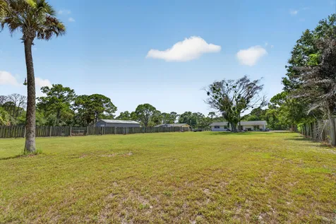 5912 Pinetree Drive Fort Pierce FL 34982