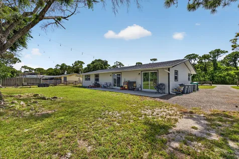 5912 Pinetree Drive Fort Pierce FL 34982