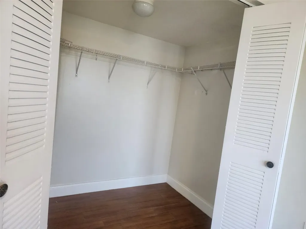 317 Villa Circle Boynton Beach FL 33435