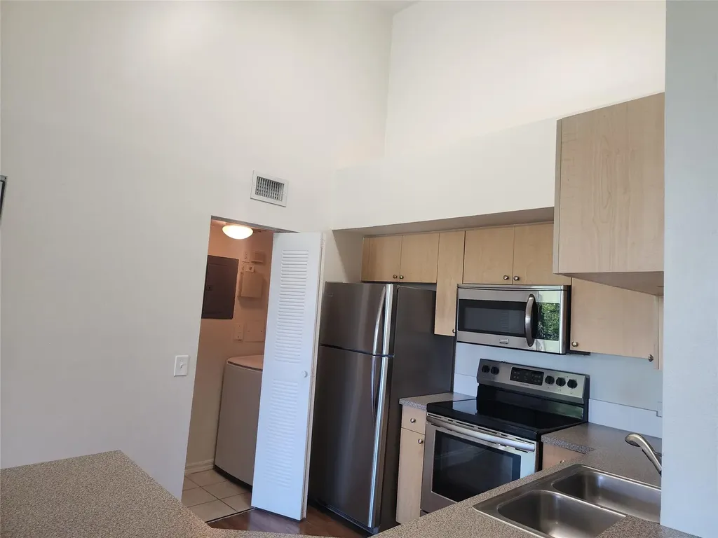 317 Villa Circle Boynton Beach FL 33435