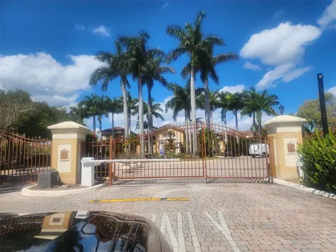 317 Villa Circle Boynton Beach FL 33435