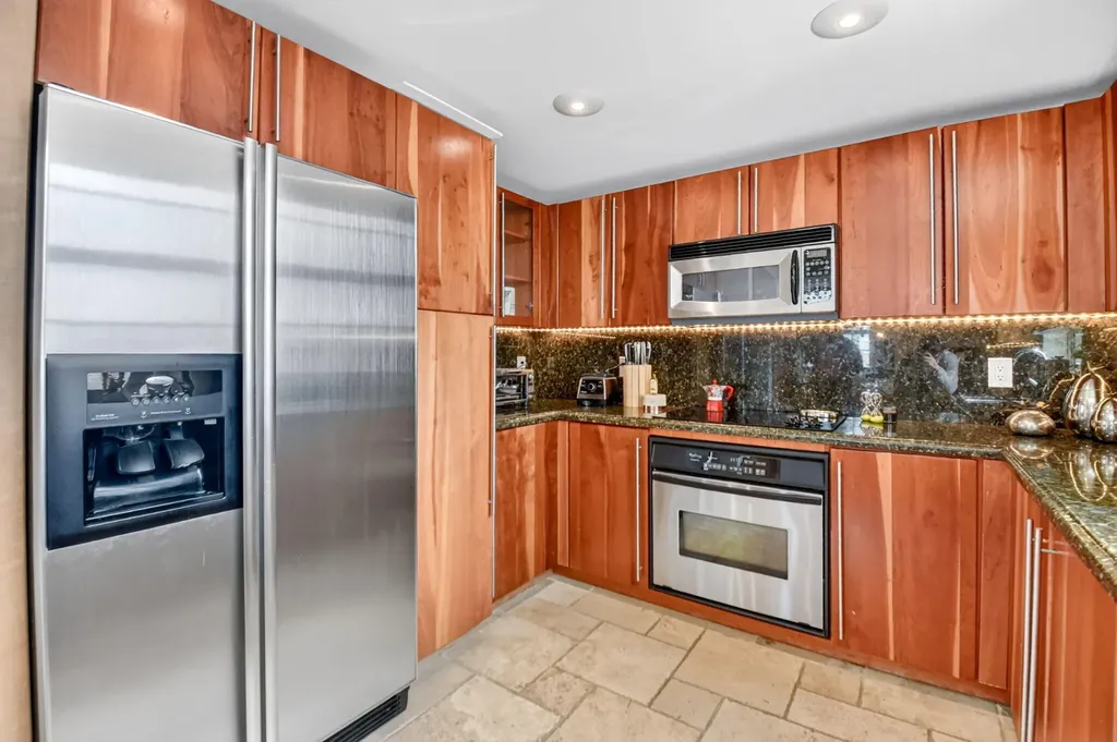 610 Clematis Street West Palm Beach FL 33401