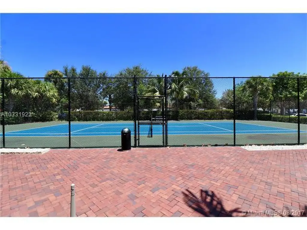 4905 Midtown Lane Palm Beach Gardens FL 33418