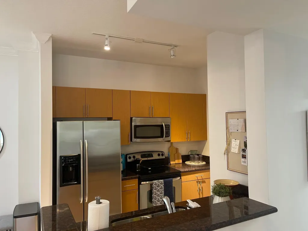 4905 Midtown Lane Palm Beach Gardens FL 33418