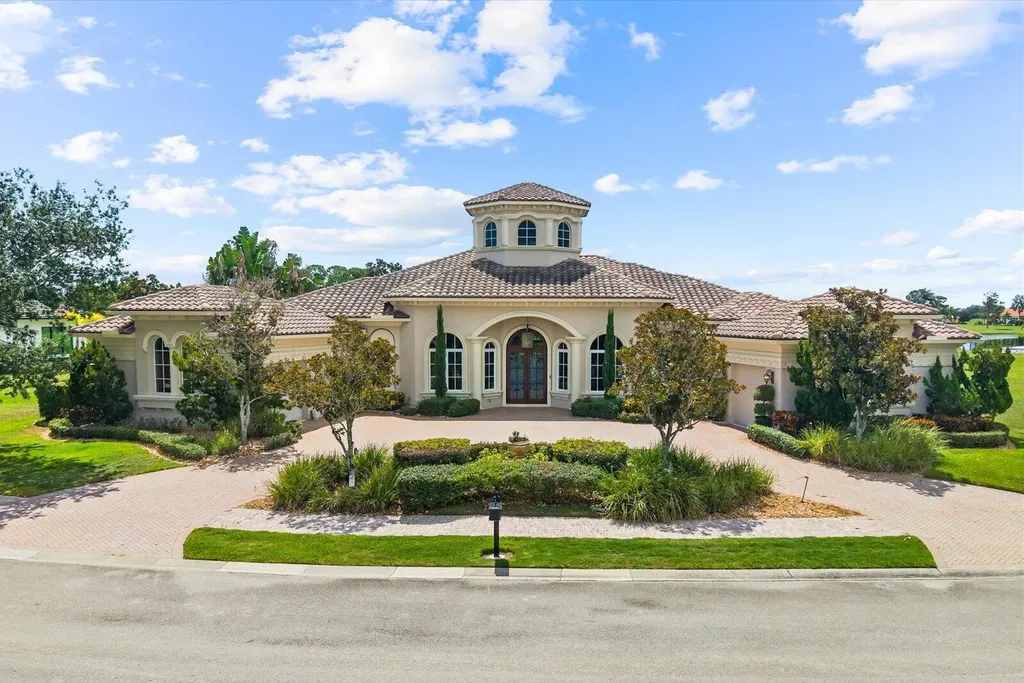 211 SE Bella Strano Port St Lucie FL 34984