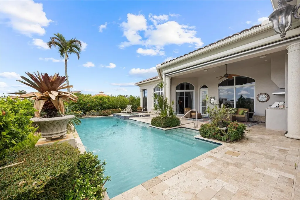 211 SE Bella Strano Port St Lucie FL 34984