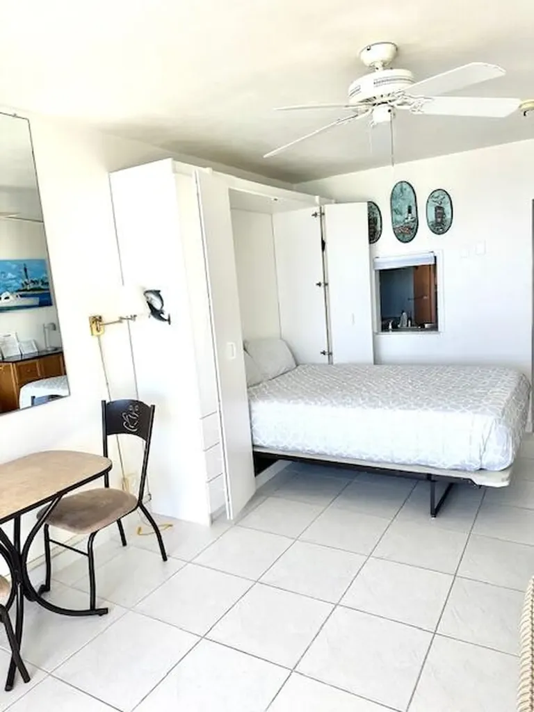 2508 Bay Drive Pompano Beach FL 33062