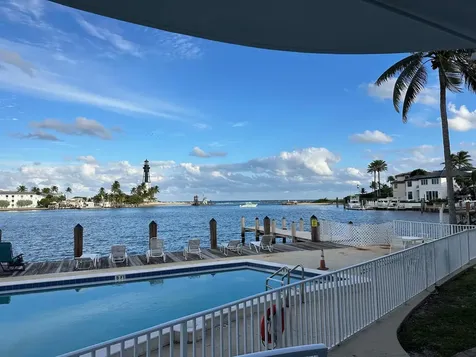 2508 Bay Drive Pompano Beach FL 33062