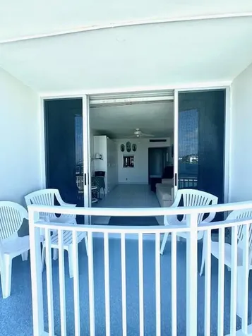2508 Bay Drive Pompano Beach FL 33062