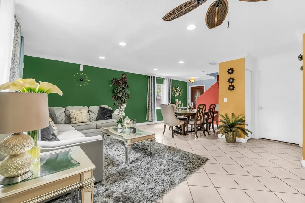 6724 Country Winds Cove Lake Worth FL 33463