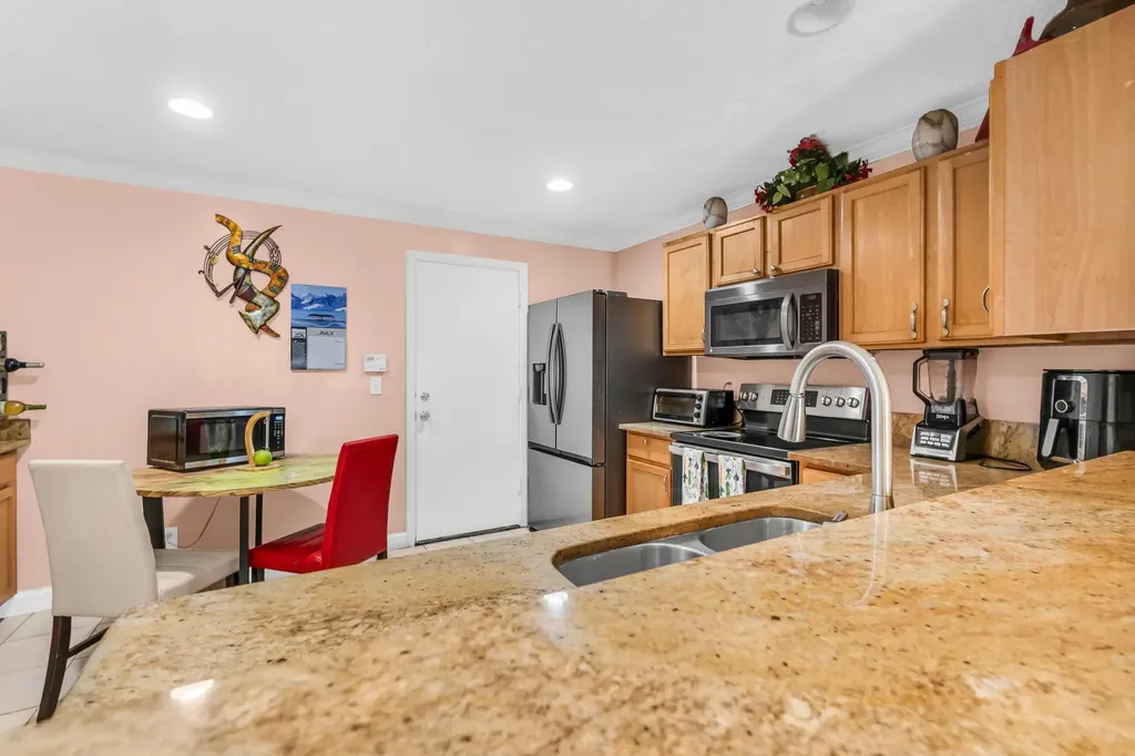 6724 Country Winds Cove Lake Worth FL 33463