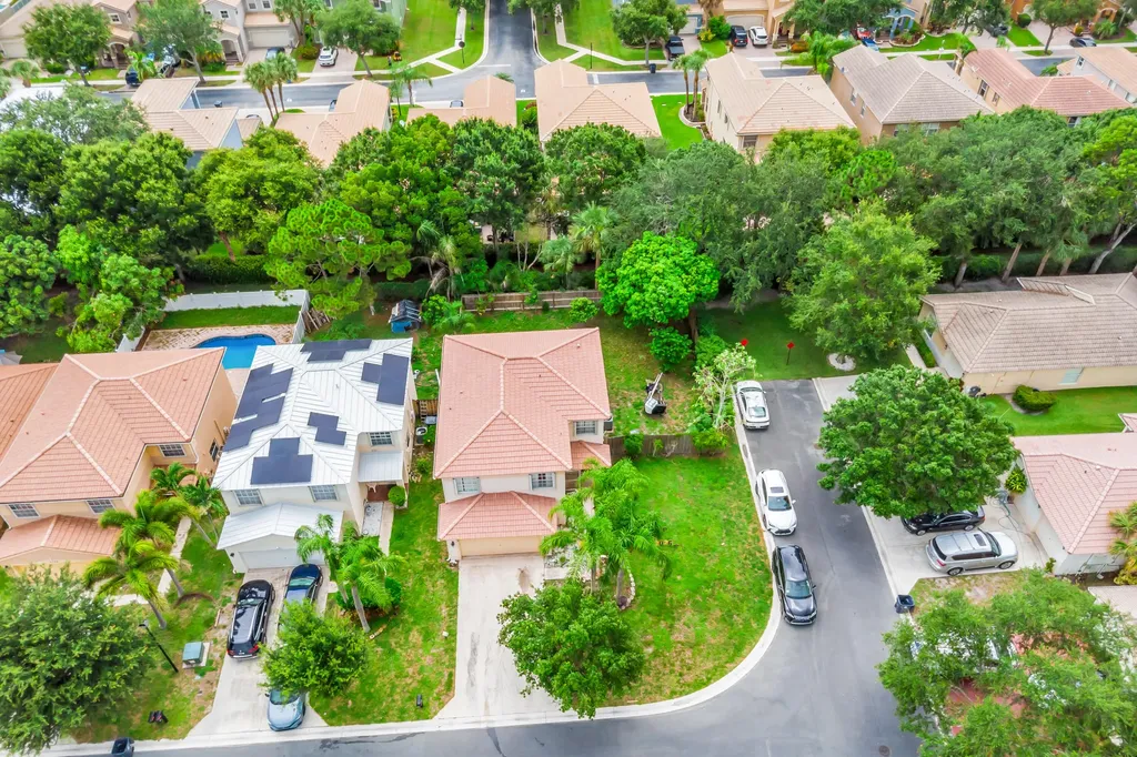 6724 Country Winds Cove Lake Worth FL 33463
