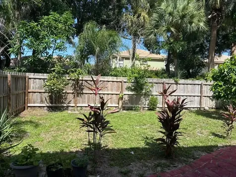 6724 Country Winds Cove Lake Worth FL 33463