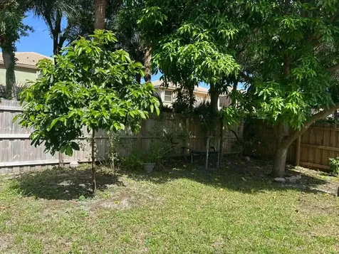 6724 Country Winds Cove Lake Worth FL 33463