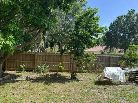 6724 Country Winds Cove Lake Worth FL 33463