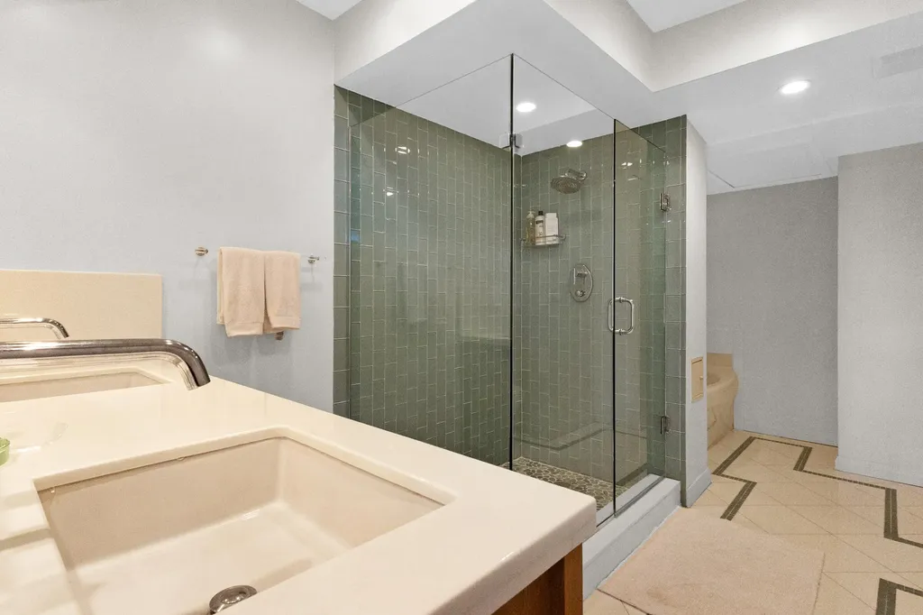 333 Sunset Drive Fort Lauderdale FL 33301