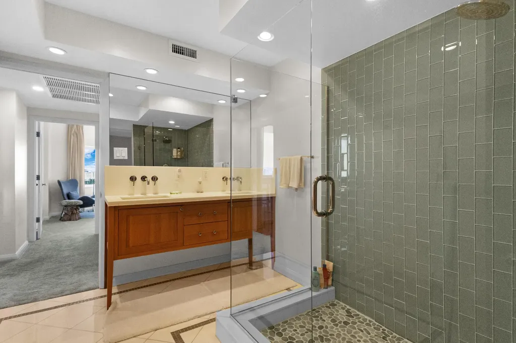 333 Sunset Drive Fort Lauderdale FL 33301