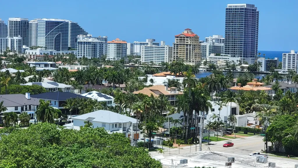 333 Sunset Drive Fort Lauderdale FL 33301