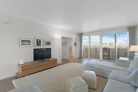 333 Sunset Drive Fort Lauderdale FL 33301
