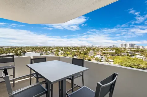 333 Sunset Drive Fort Lauderdale FL 33301