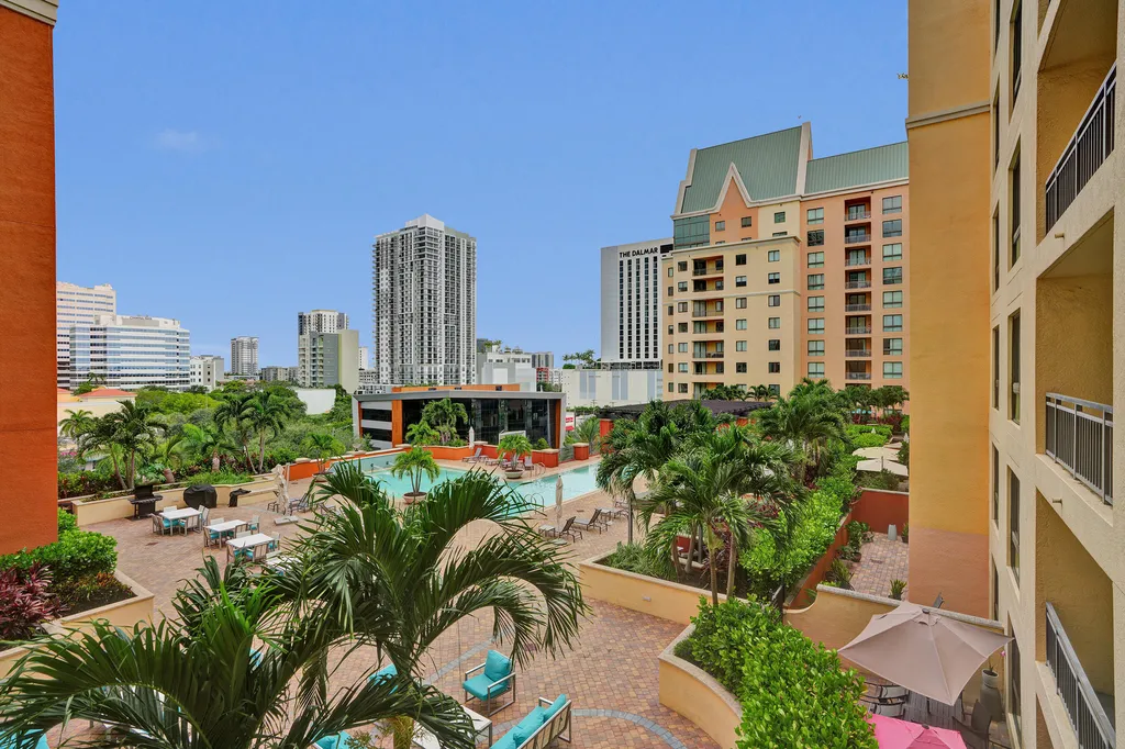 100 N Federal Highway Fort Lauderdale FL 33301