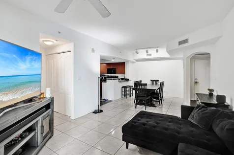 100 N Federal Highway Fort Lauderdale FL 33301