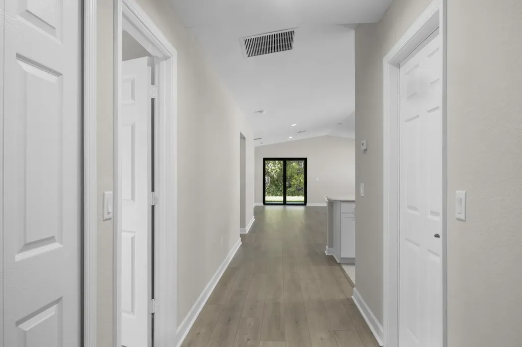 13990 Gorrion Court Fort Pierce FL 34951