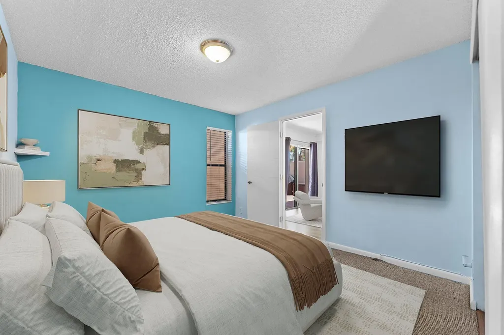 612 Executive Center Drive West Palm Beach FL 33401
