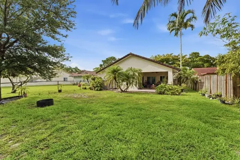 10237 NW 31st Street Coral Springs FL 33065