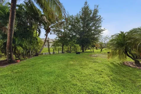 10237 NW 31st Street Coral Springs FL 33065
