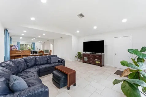 10237 NW 31st Street Coral Springs FL 33065