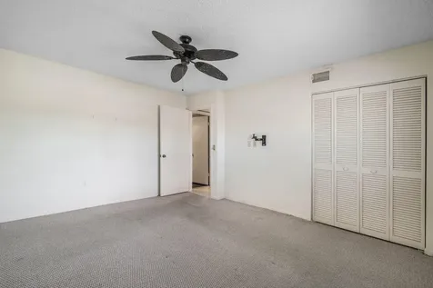 3 Stratford Drive E Boynton Beach FL 33436