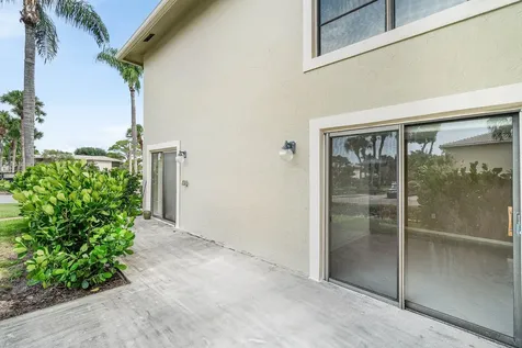 3 Stratford Drive E Boynton Beach FL 33436