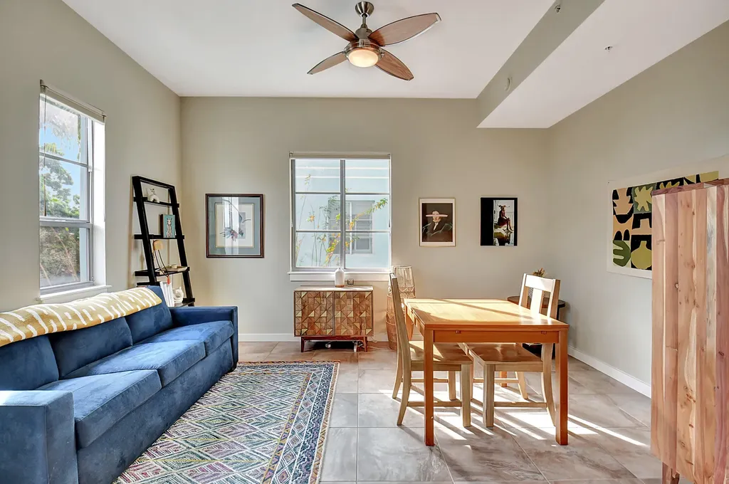 365 SE 6th Avenue Delray Beach FL 33483