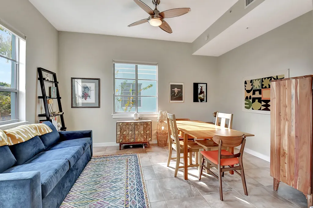 365 SE 6th Avenue Delray Beach FL 33483