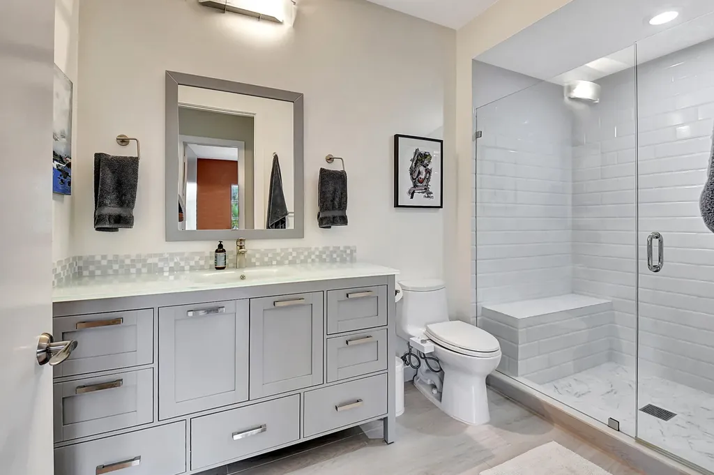 365 SE 6th Avenue Delray Beach FL 33483