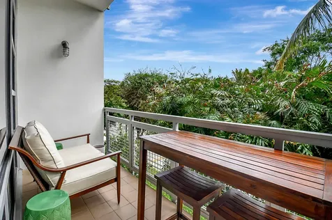 365 SE 6th Avenue Delray Beach FL 33483