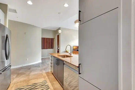365 SE 6th Avenue Delray Beach FL 33483